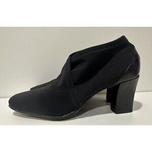 Donald J Pliner Reya women size 7.5M black fabric upper leather heeled booties